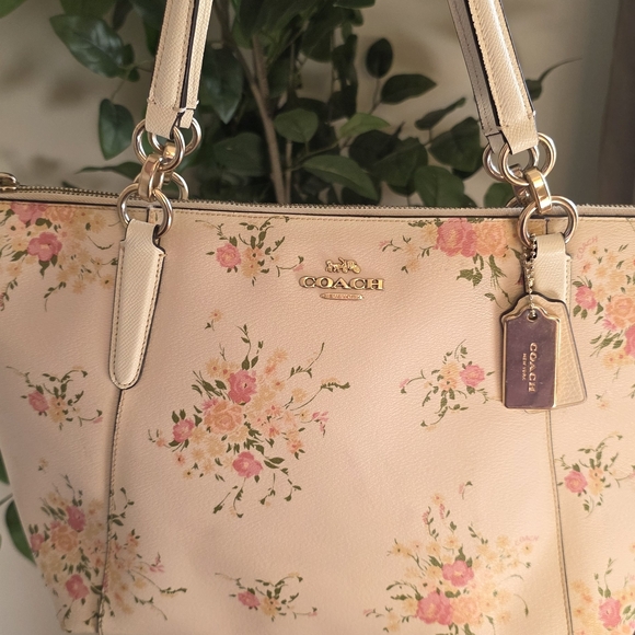 Coach Ava Tote Floral Bundle Print F28965 - Picture 2 of 9